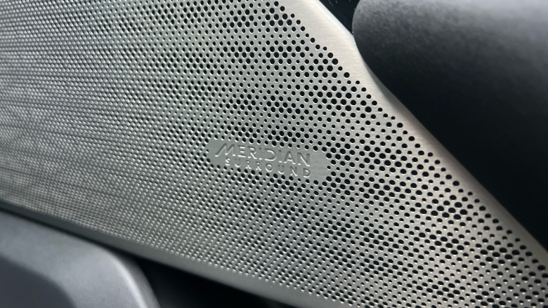 Land Rover Range Rover Velar 2.0 D200 Edition 5dr Auto Diesel Estate